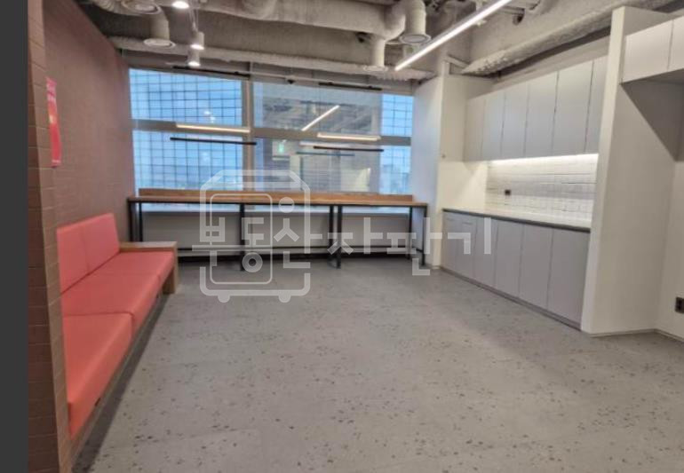서울 강남구 삼성동 삼성역 도보 3분 초역세권 대로변 23층 임대 월세 매물번호 32025 사진 4