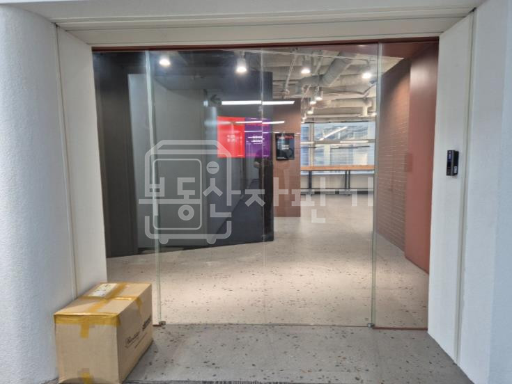 서울 강남구 삼성동 삼성역 도보 3분 초역세권 대로변 23층 임대 월세 매물번호 32025 사진 6