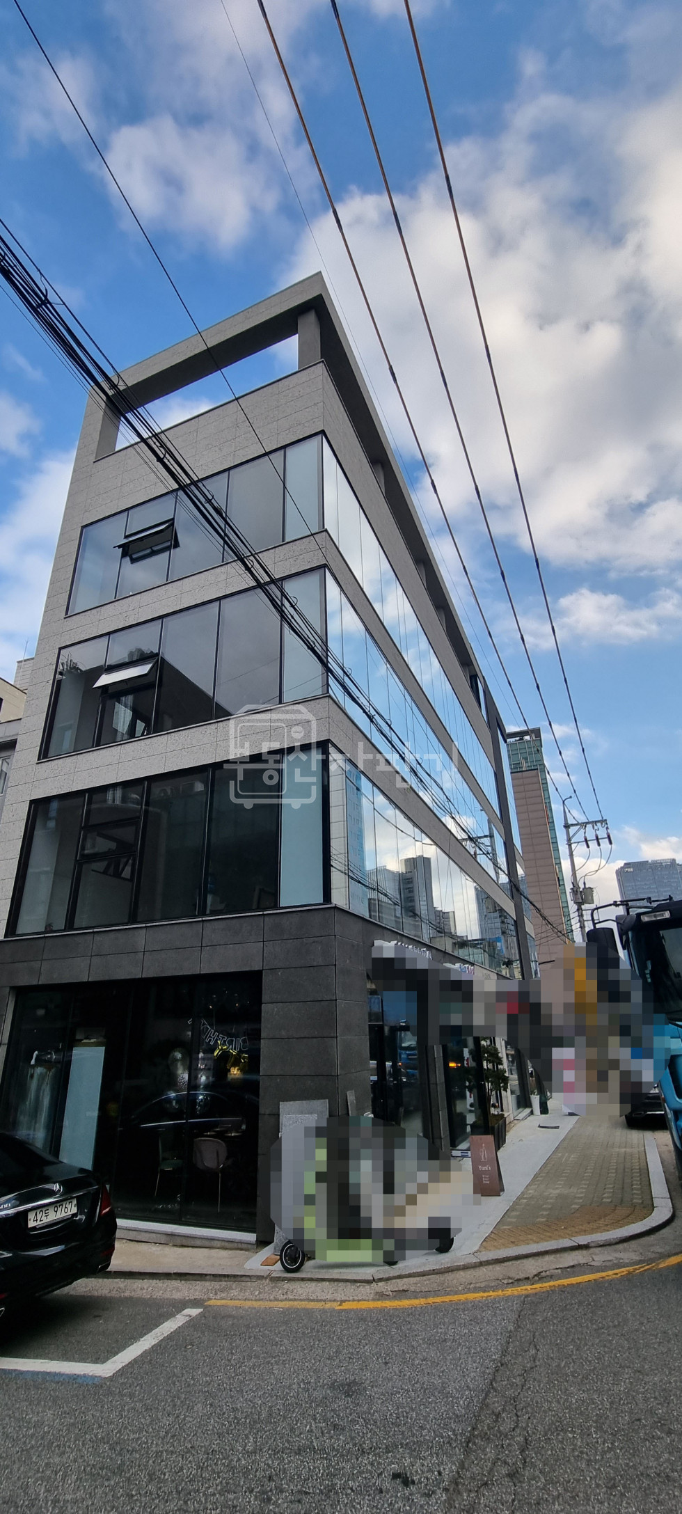 서울 강남구 논현동 무권리, 선정릉역 도보 4분, 역세권, 3층 임대 월세 매물번호 12001 사진 1