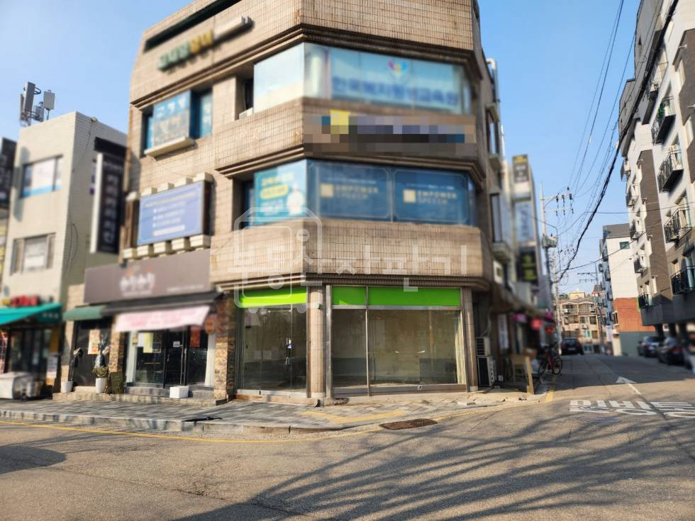 서울 송파구 송파동 무권리, 송파나루역 8분, 역세권, 1층 임대 월세 매물번호 32078 사진 1