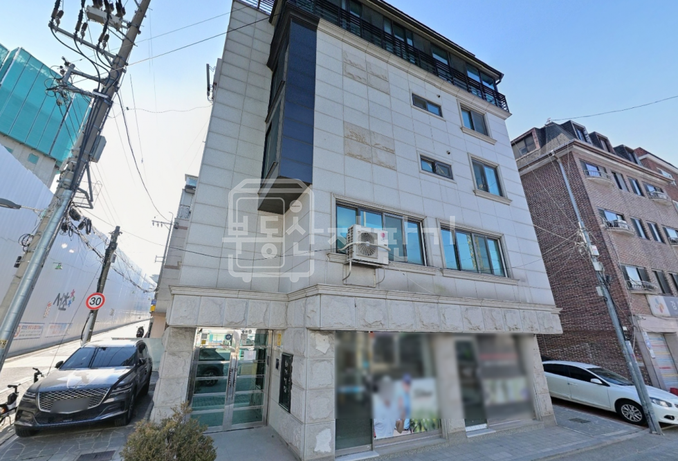 서울 서초구 방배동 무권리, 내방역 6번출구 인근 , 2층 임대 월세 매물번호 32105 사진 1