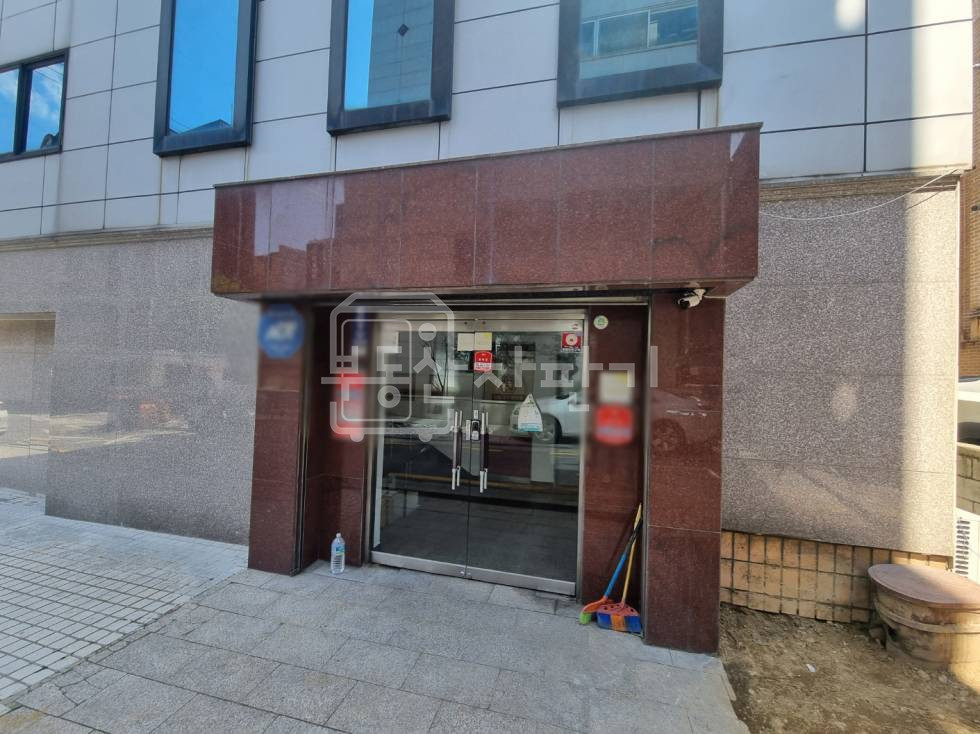 서울 강남구 역삼동 개나리아파트 사거리 인근, 2층 임대 월세 매물번호 32150 사진 4