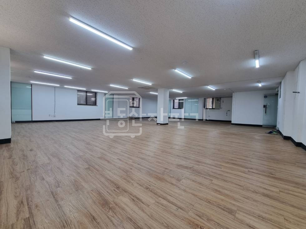 서울 강남구 역삼동 개나리아파트 사거리 인근, 2층 임대 월세 매물번호 32150 사진 5