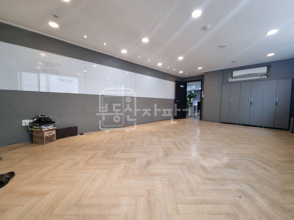서울 강남구 역삼동 무권리, 언주역 도보 4분, 역세권, 3층 임대 월세 매물번호 32161 사진 5