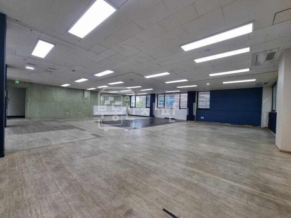 서울 강남구 역삼동 무권리, 뱅뱅사거리 인근, 3층 임대 월세 매물번호 32163 사진 4