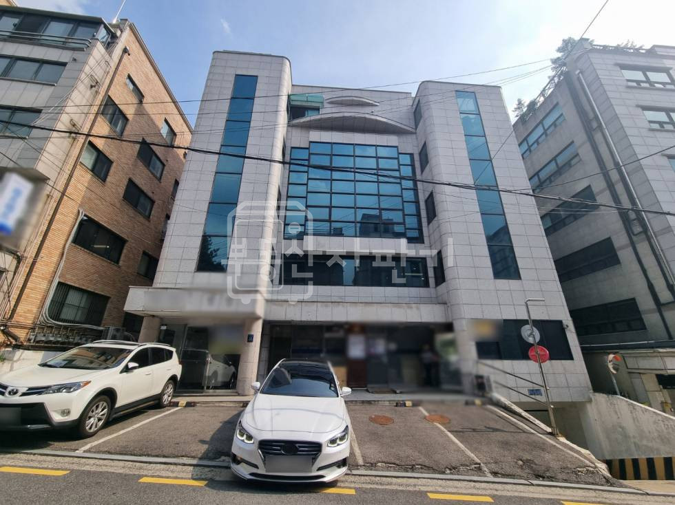서울 강남구 역삼동 무권리, 뱅뱅사거리 인근, 2층 임대 월세 매물번호 32164 사진 1