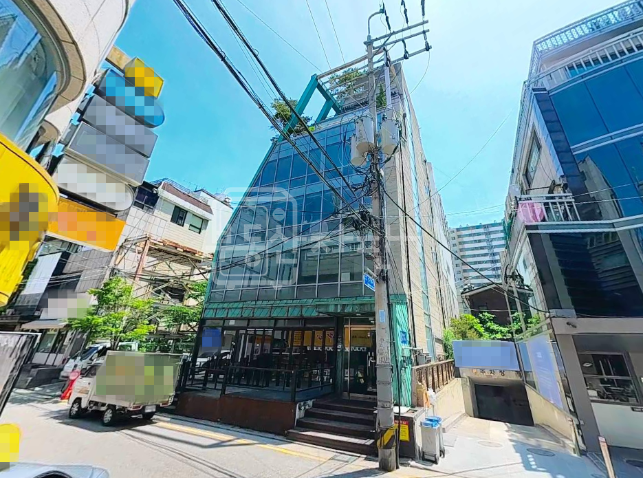 서울 강남구 신사동 압구정로데오 팝업 패션거리 최고입지, 통임대 월세 매물번호 32284 사진 1