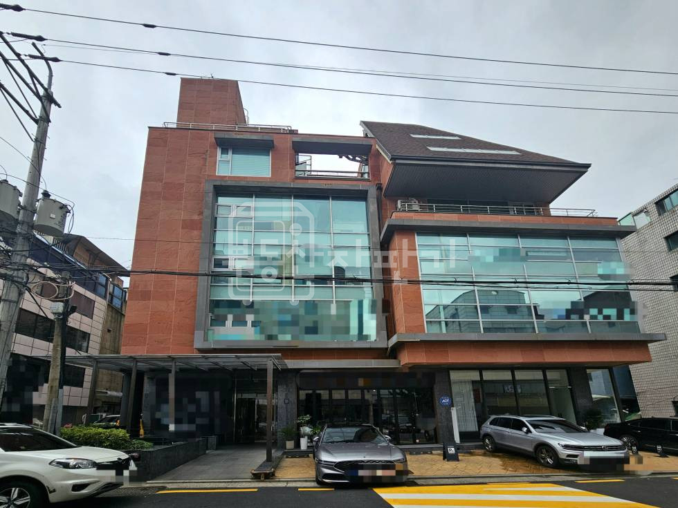 서울 강남구 신사동 무권리, 압구정역 도보6분, 역세권, 3층 임대 월세 매물번호 32295 사진 1