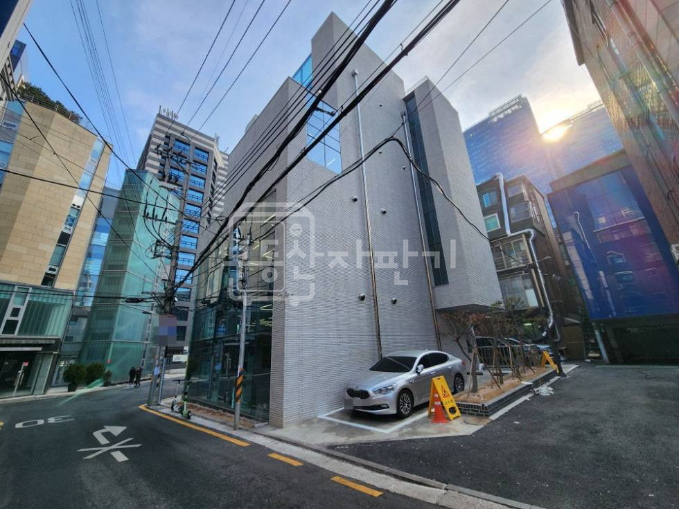 서울 강남구 역삼동 역삼동 신축 빌딩 첫 입주 4층 임대 월세 매물번호 32323 사진 2