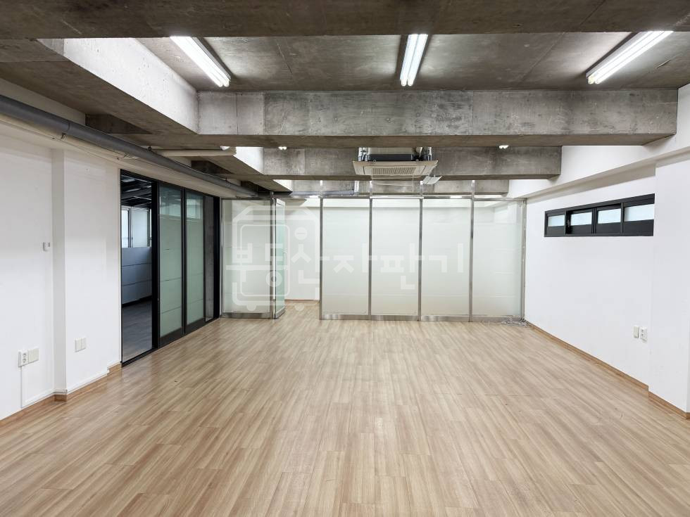 서울 강남구 논현동 무권리, 학동역 8분, 역세권, 3층 임대 월세 매물번호 12098 사진 2