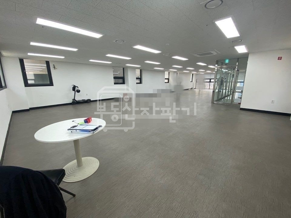서울 광진구 능동 무권리, 초역세권, 군자역 도보1분, 2층 임대 월세 매물번호 32444 사진 3