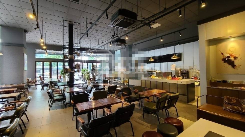 서울 동대문구 장안동 무권리, 대로변, 장한평역 도보4분, 1층 상가 임대 월세 매물번호 32445 사진 1