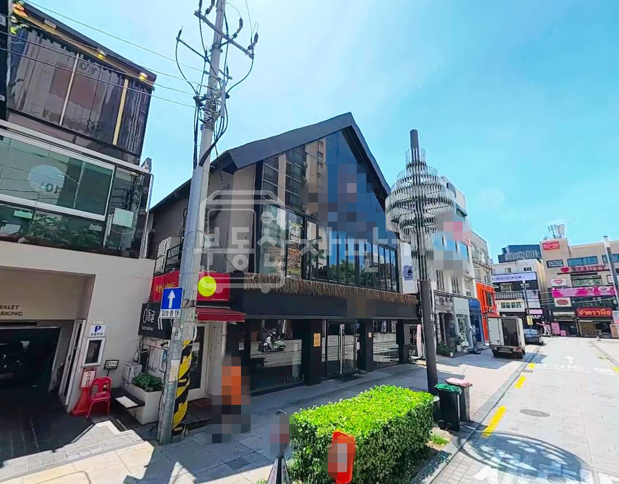 서울 강남구 신사동 압구정로데오 메인거리, 압구정로데오역 도보4분, 2층 상가 임대 월세 매물번호 27027 사진 1