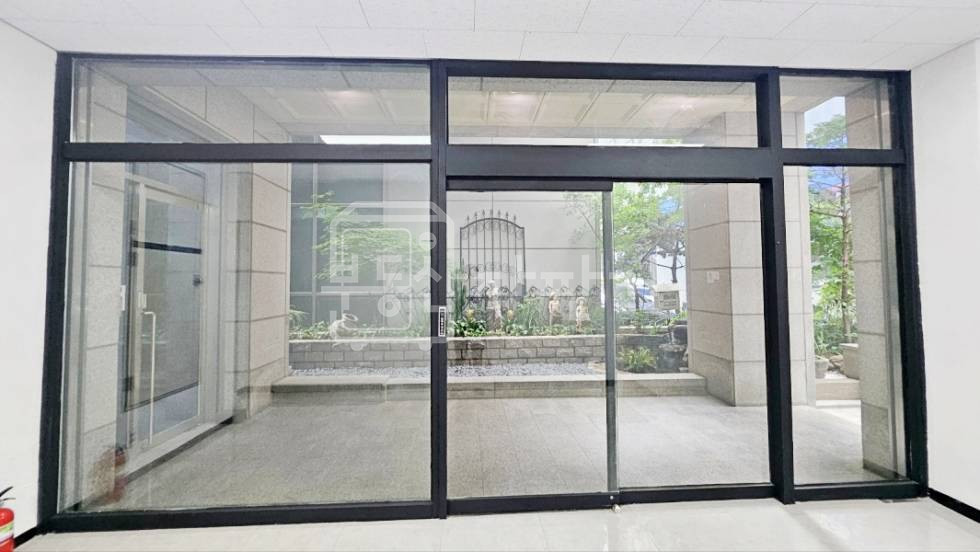서울 강남구 삼성동 무권리, 포스코 사거리 대로변, 역세권, 1층 임대 월세 매물번호 30509 사진 7