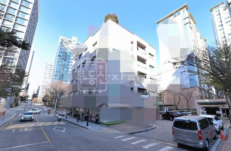 서울 강남구 삼성동 무권리, 강남구청역 2분, 초역세권, 3층 임대 월세 매물번호 31949 사진 1