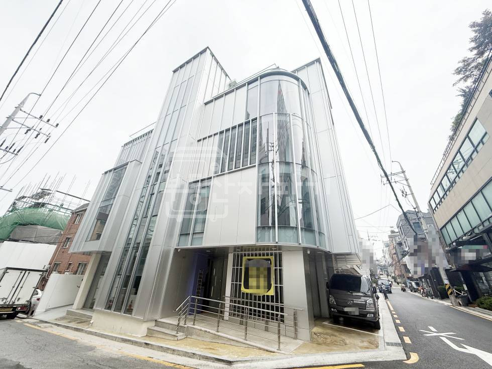 서울 강남구 논현동 무권리 리모델링 건물 옥상휴게공간 언주역 도보 2분 초역세권 5층 임대 월세 매물번호 31611 사진 1