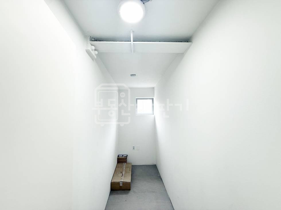 서울 강남구 논현동 무권리 리모델링 건물 옥상휴게공간 언주역 도보 2분 초역세권 5층 임대 월세 매물번호 31611 사진 8