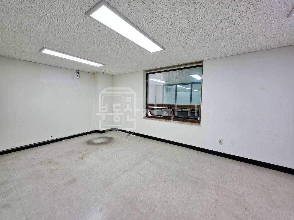 서울 강남구 역삼동 창업가교차로인근, 역대급 가성비, S급인테리어, 주차2대O 월세 매물번호 32644 사진 14