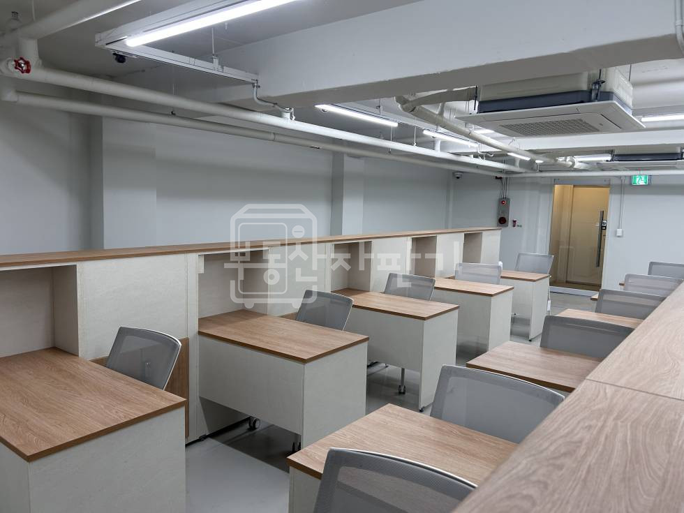 서울 강남구 신사동 무권리 신사역 9분, 나로수길 메인상권 단독출입구O 지하1층 임대 월세 매물번호 32602 사진 3