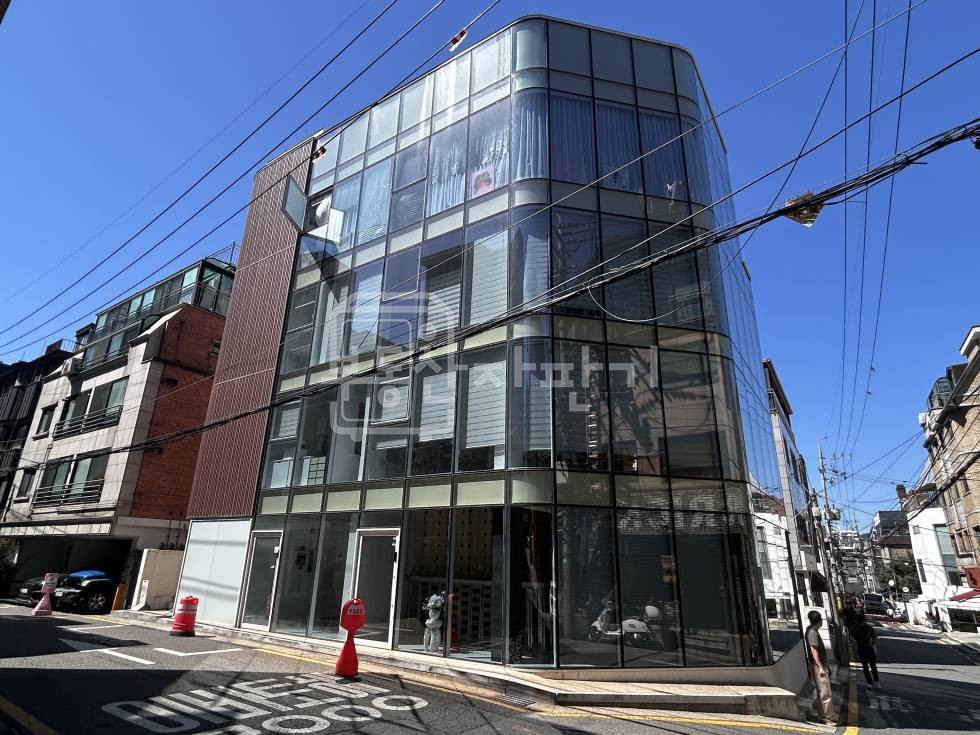 서울 강남구 신사동 무권리 신사역 9분, 나로수길 메인상권 단독출입구O 지하1층 임대 월세 매물번호 32602 사진 6