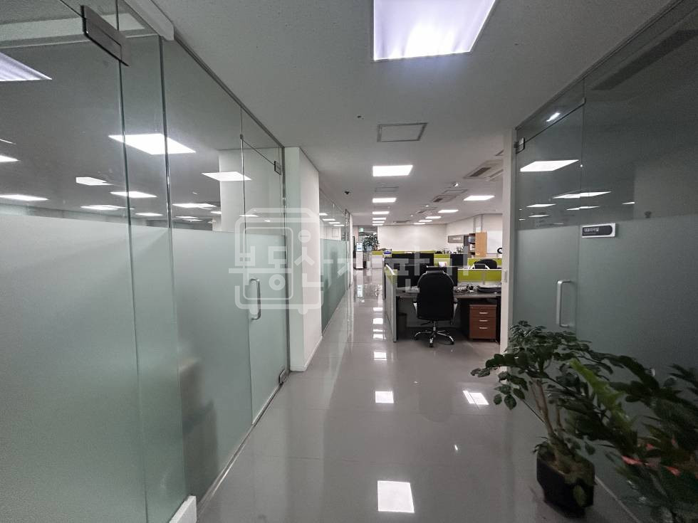 서울 강남구 삼성동 청담역 도보 1분 초역세권 영동대로 대로변 대형사무실 2층 임대 월세 매물번호 32026 사진 5