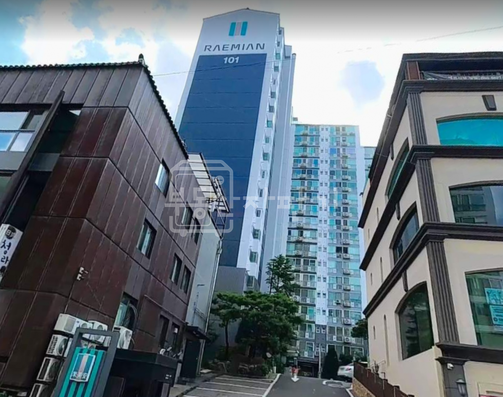서울 강남구 청담동 청담삼성3차, 방3화2, 특올수리 확장, 인기 높은 언북초배정, 초역세권 , 청담동 내집마련기회 매매 매물번호 32703 사진 3
