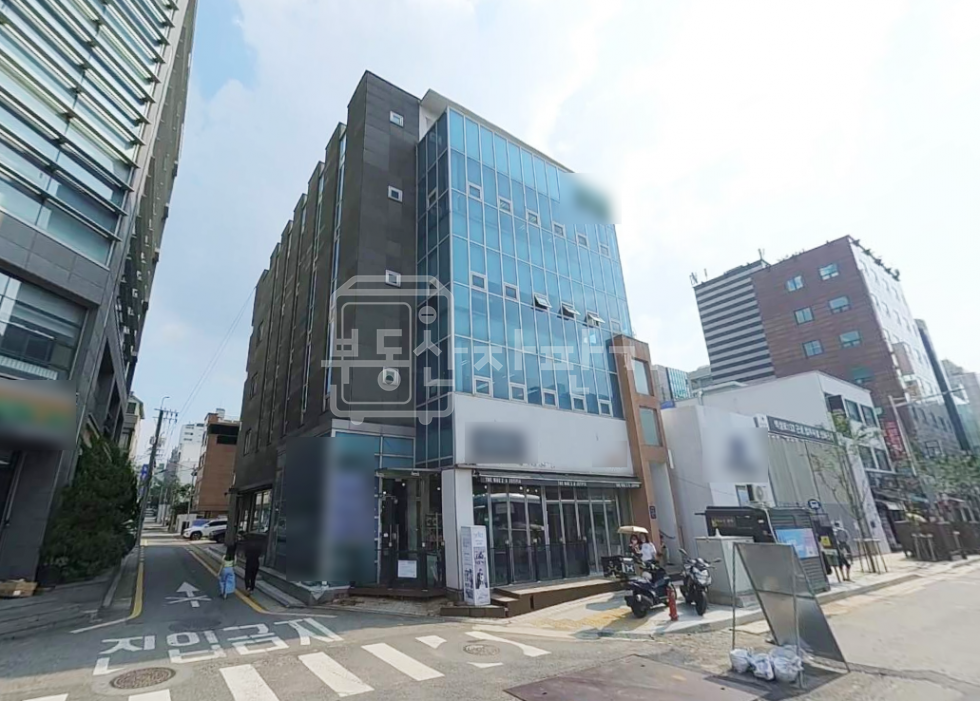 서울 강남구 역삼동 무권리, 강남역 10분, 역세권, 1층 임대 월세 매물번호 25593 사진 2
