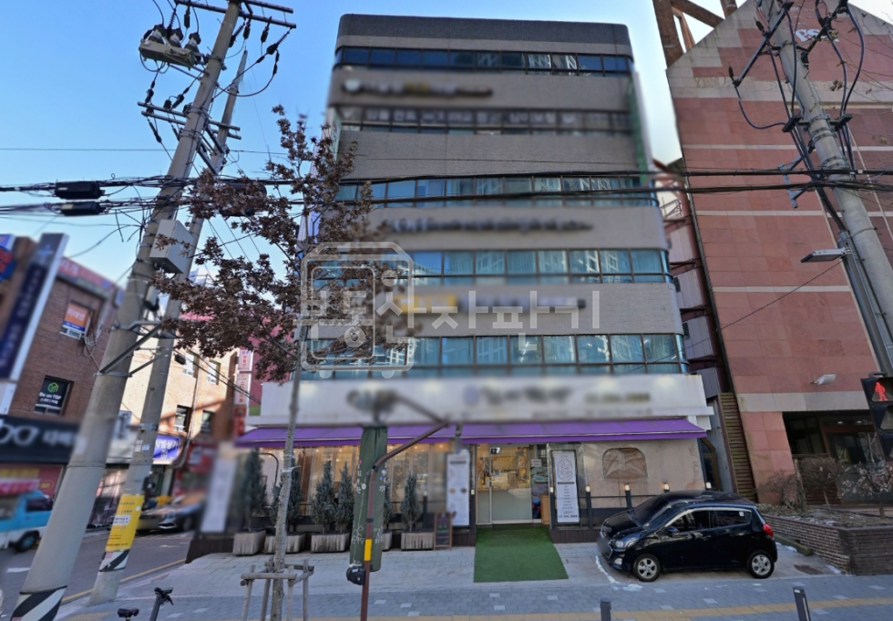 서울 서초구 서초동 서초 그랑자이 정문 대로변,위치좋은,코너 1층 상가 임대 월세 매물번호 31234 사진 1