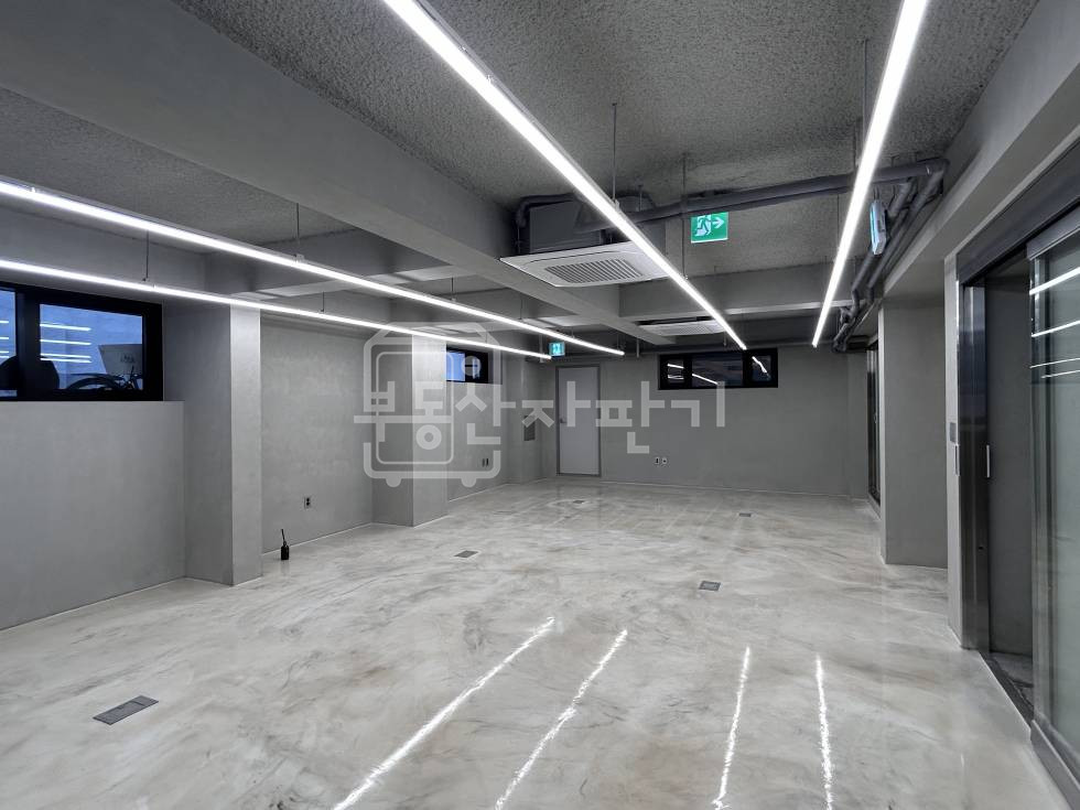 서울 강남구 역삼동 선릉역 도보 8분 역세권 인테리어 최상 1층 임대 월세 매물번호 30560 사진 2
