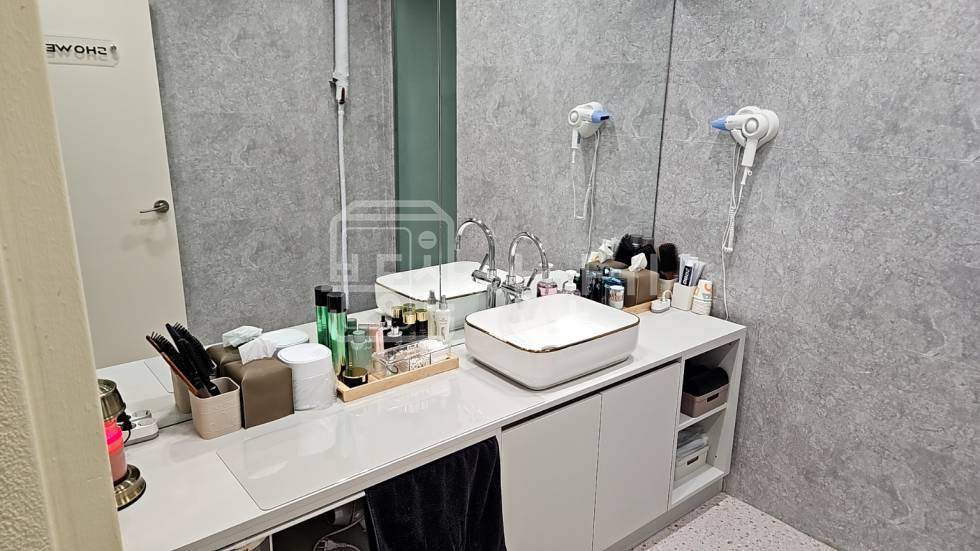 서울 강남구 역삼동 뱅뱅사거리 인근 대로변 인테리어 최상 코너 건물 지하 1층 임대 월세 매물번호 30293 사진 8
