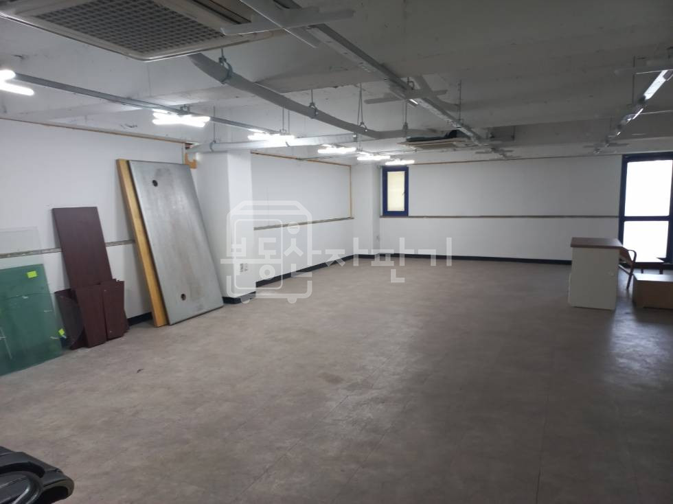 서울 강남구 대치동 무권리, 선릉역 4분, 역세권, 4층 임대 월세 매물번호 29760 사진 1