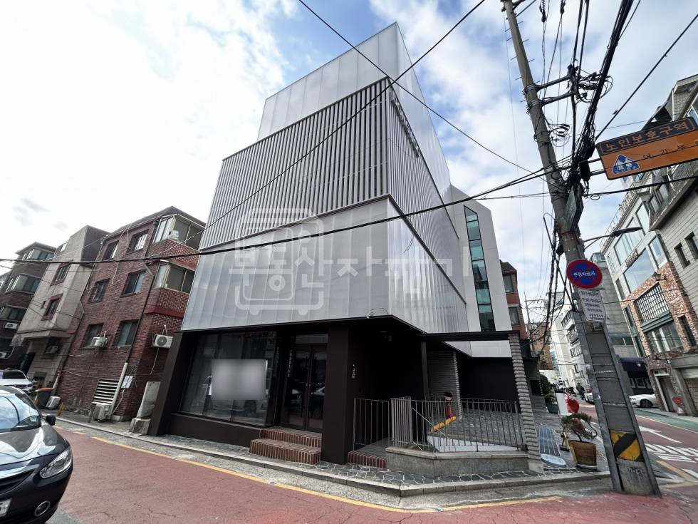 서울 강남구 논현동 무권리, 학동역 5분, 역세권, 2층 임대 월세 매물번호 22311 사진 1