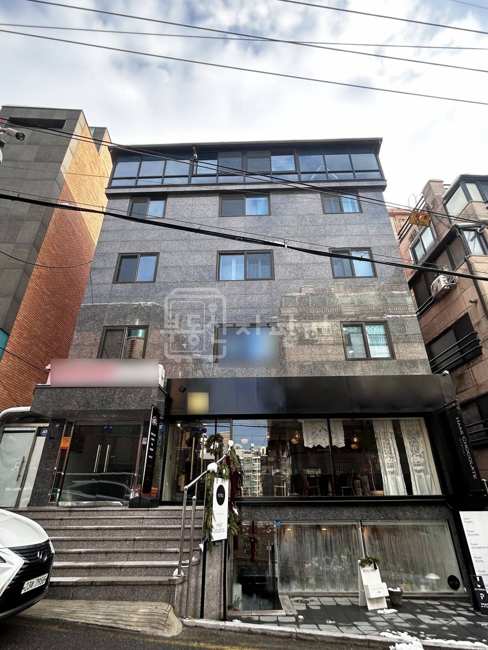 서울 강남구 삼성동 강남구청역 도보 7분 역세권 스튜디오 방음룸 무권리 3층 임대 월세 매물번호 29492 사진 1