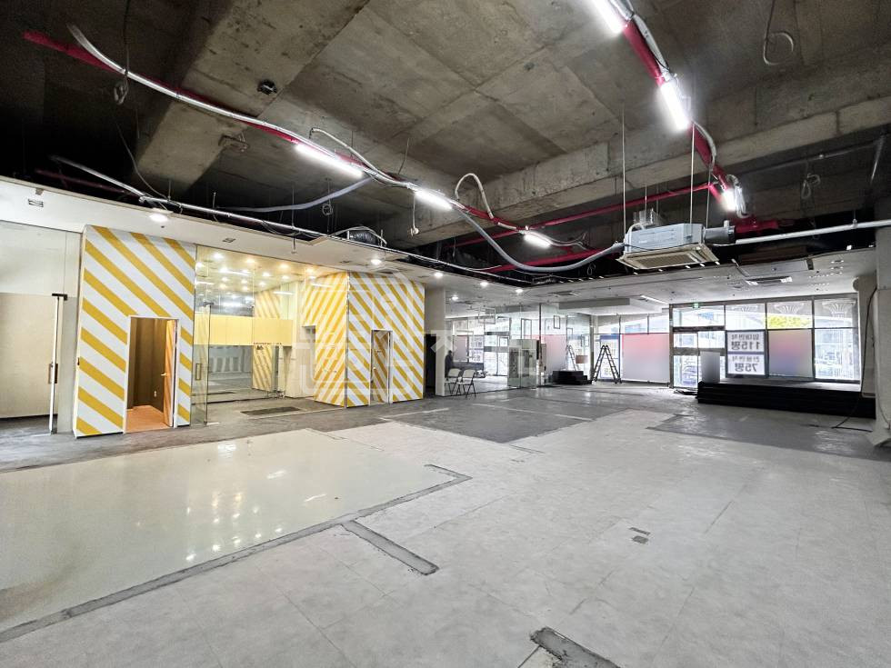 서울 강남구 역삼동 2호선 역삼역 도보 3분거리 초역세권 대로변 건물 1층 임대 월세 매물번호 29020 사진 5