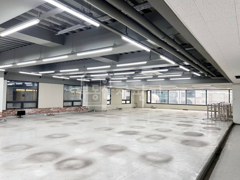 서울 강남구 삼성동 삼성역 도보 9분 역세권 넓은 사무실 5층 임대 월세 매물번호 28818 사진 3