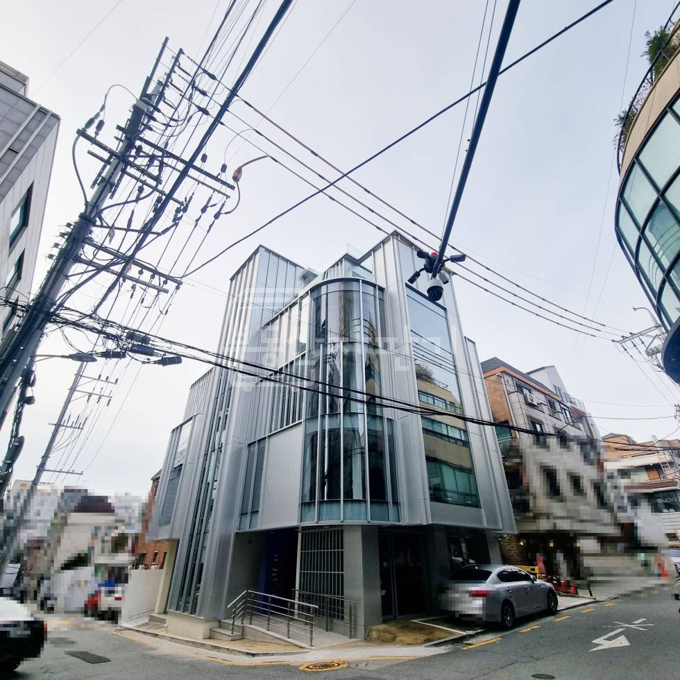 서울 강남구 논현동 리모델링후 첫 입주, 언주역 2분, 초역세권, 1층 임대 월세 매물번호 31638 사진 1