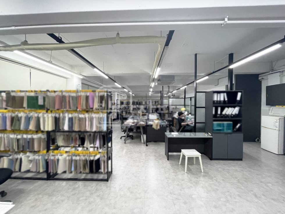 서울 강남구 논현동 무권리, 논현역 6분, 역세권, 2층 임대 월세 매물번호 32557 사진 10