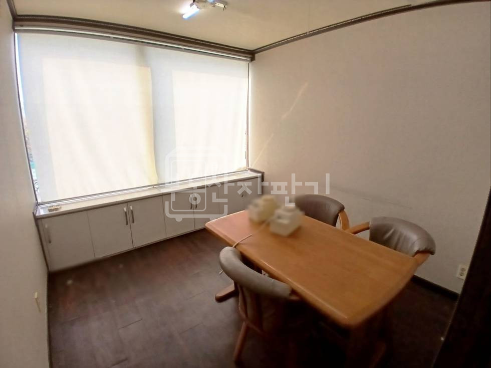 서울 강남구 신사동 무권리, 압구정역 10분, 역세권, 4층 임대 월세 매물번호 30824 사진 4