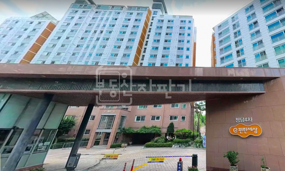 서울 강남구 청담동 방4개, 모델하우스급 특올수리, 시원하게 트인 뷰, 선호하는 언북초 배정, 청담동 내집마련 기회 매매 매물번호 32762 사진 1