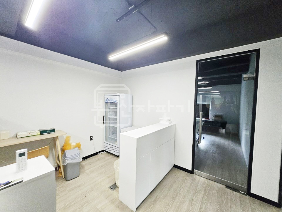 서울 강남구 논현동 강남구청역 6분, 역세권, 세관사거리 인근, S급인테리어 월세 매물번호 31882 사진 8