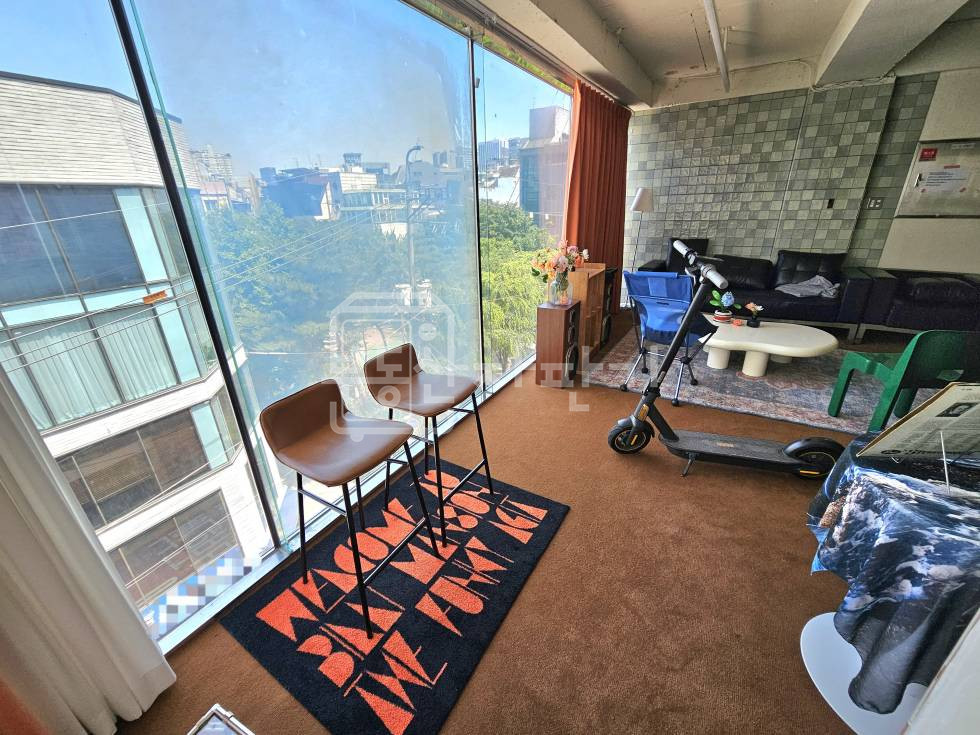 서울 강남구 신사동 무권리 압구정역 8분, 역세권 5층 임대 월세 매물번호 29958 사진 3