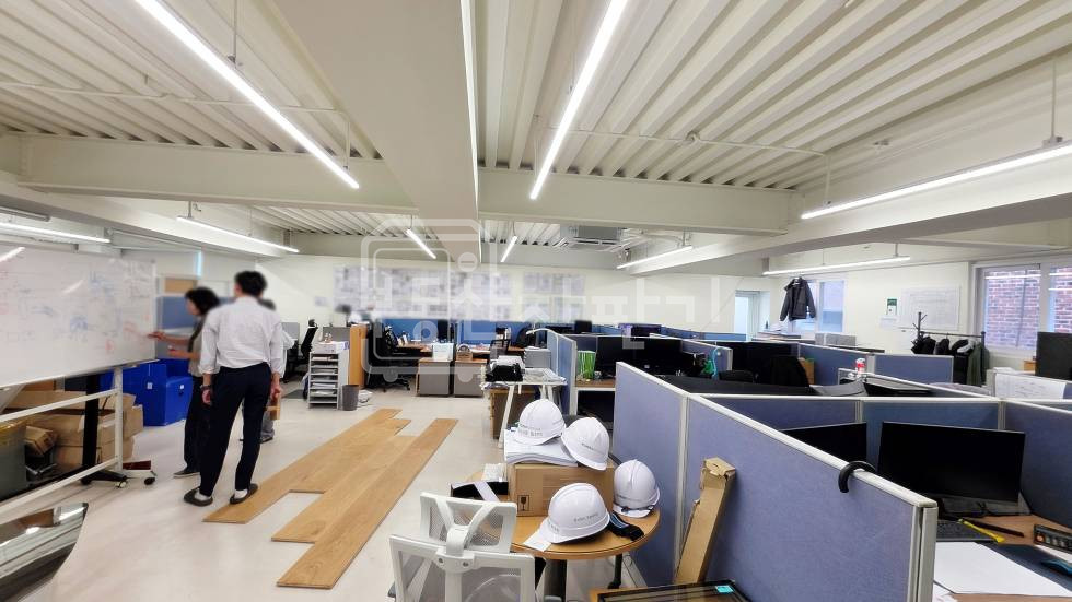 서울 강남구 신사동 압구정로데오역 2분, 초역세권, S급인테리어, 3층 임대 월세 매물번호 32548 사진 4