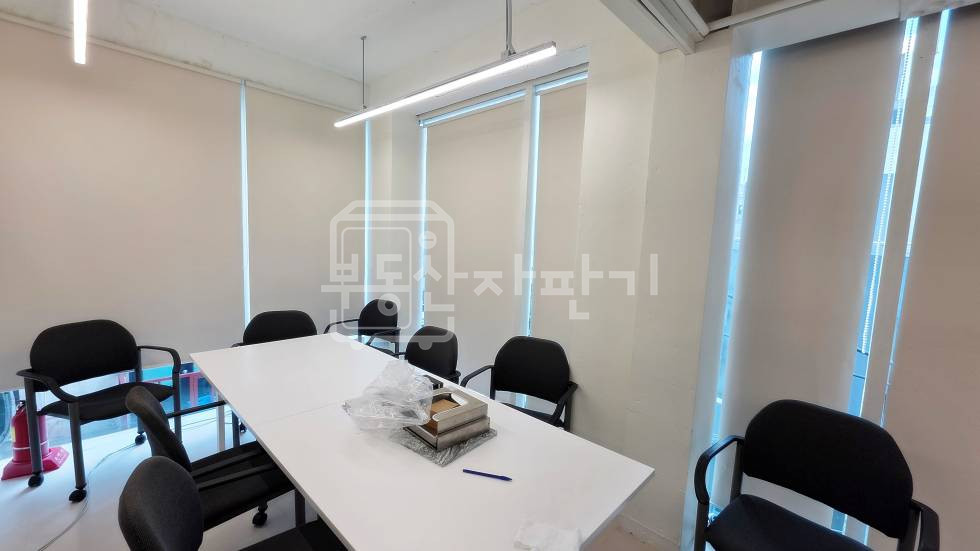 서울 강남구 신사동 압구정로데오역 2분, 초역세권, S급인테리어, 3층 임대 월세 매물번호 32548 사진 7