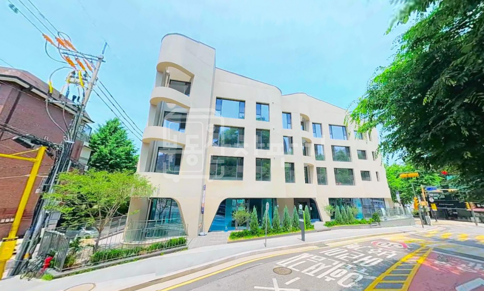 서울 서초구 반포동 신축 첫입주, 주차7대, 방배중 앞, 1층 대형 상가 임대 월세 매물번호 32837 사진 1