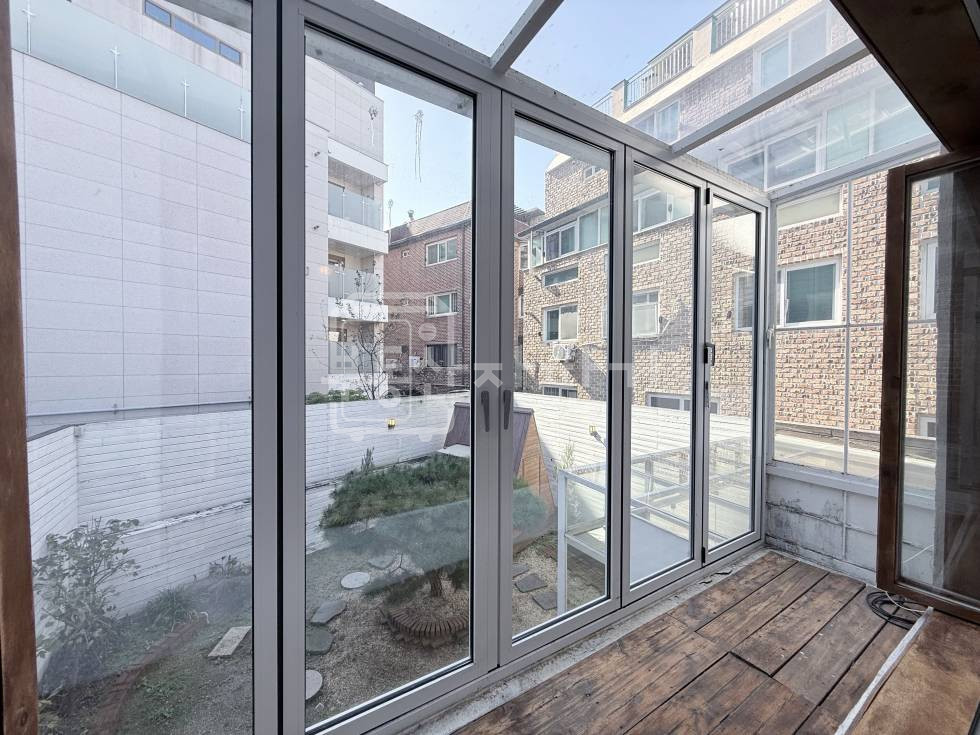 서울 강남구 청담동 청담공원인근, 마당넓은 단독사용, 지하1층~지상2층 통임대 월세 매물번호 32852 사진 15