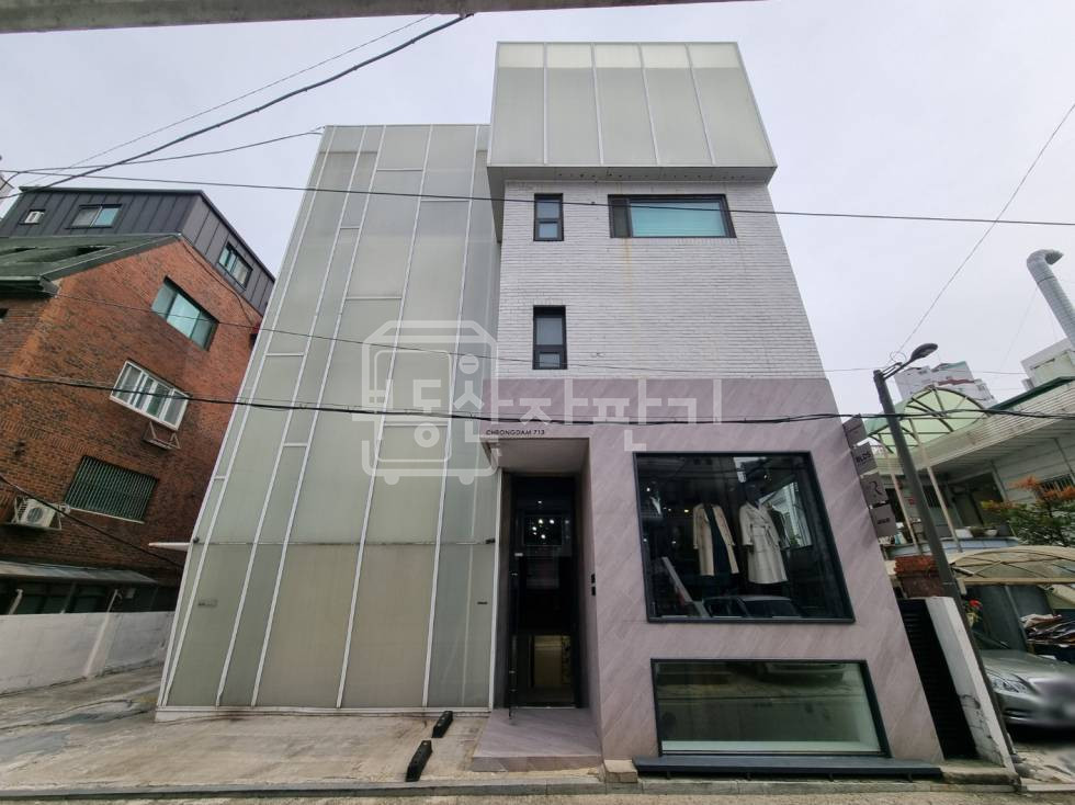서울 강남구 청담동 청담역 도보 7분, 역세권, 1층 임대 월세 매물번호 32872 사진 1