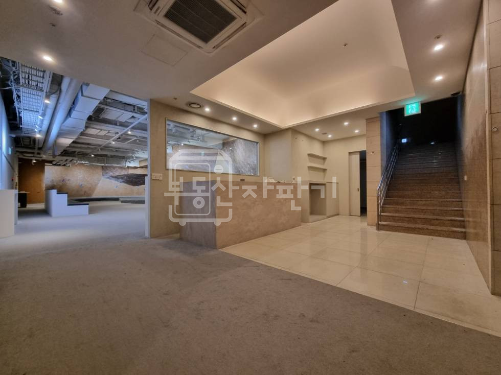 서울 강남구 삼성동 무권리 삼성역 도보 8분 역세권 180평대 지하 상가 월세 매물번호 32805 사진 2