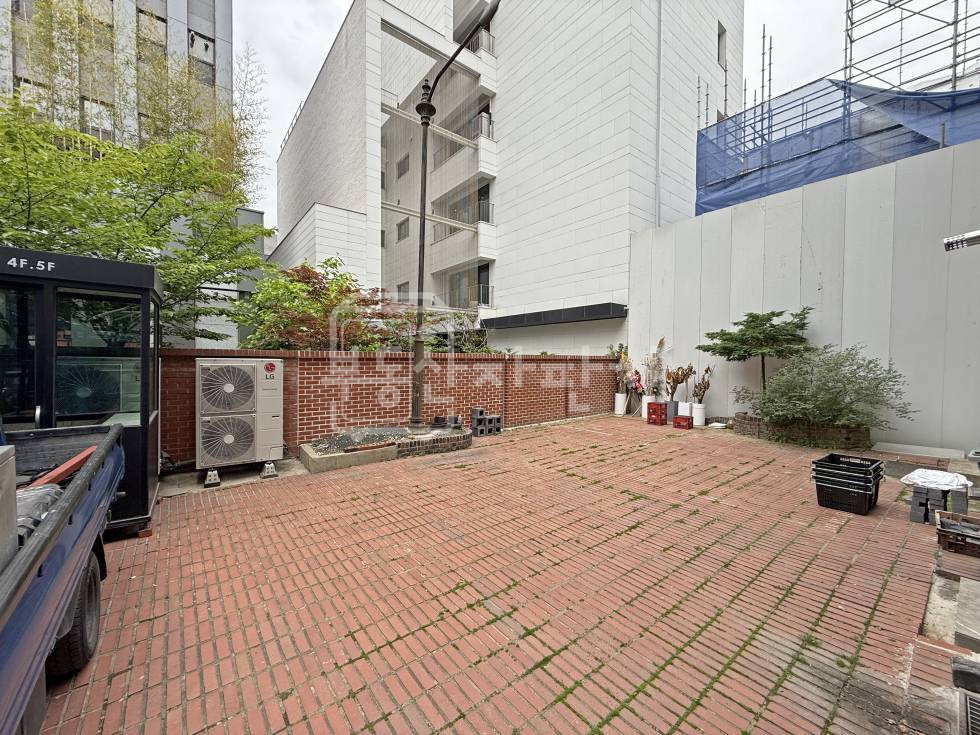 서울 강남구 신사동 무권리, 압구정로데오역 8분, 역세권, 2층 임대 월세 매물번호 31087 사진 18