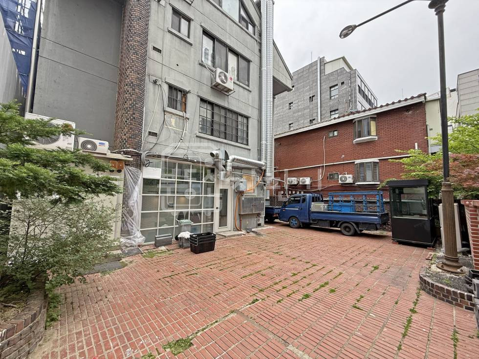서울 강남구 신사동 무권리, 압구정로데오역 8분, 역세권, 2층 임대 월세 매물번호 31087 사진 19