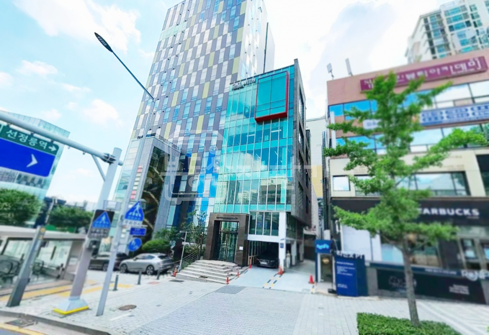서울 강남구 삼성동 삼성중앙역 바로 앞, 대로변, 지하1층~지상3층 연층 임대 월세 매물번호 32886 사진 1